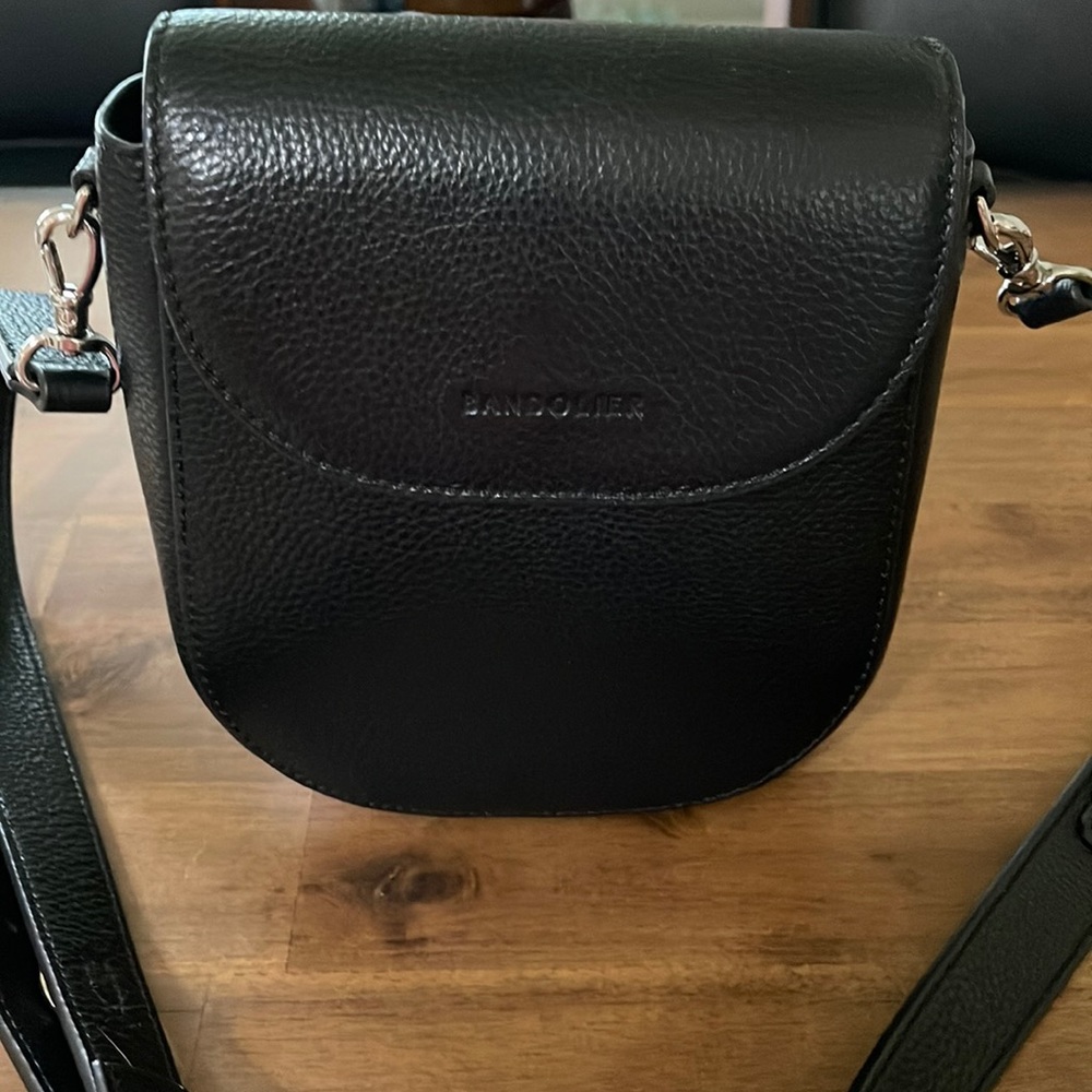 Shay Bandolier Bag crossbody